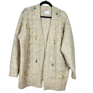 Lush  Wool Blend Oatmeal Embroidered Floral Knit Cardigan Sweater Women size L